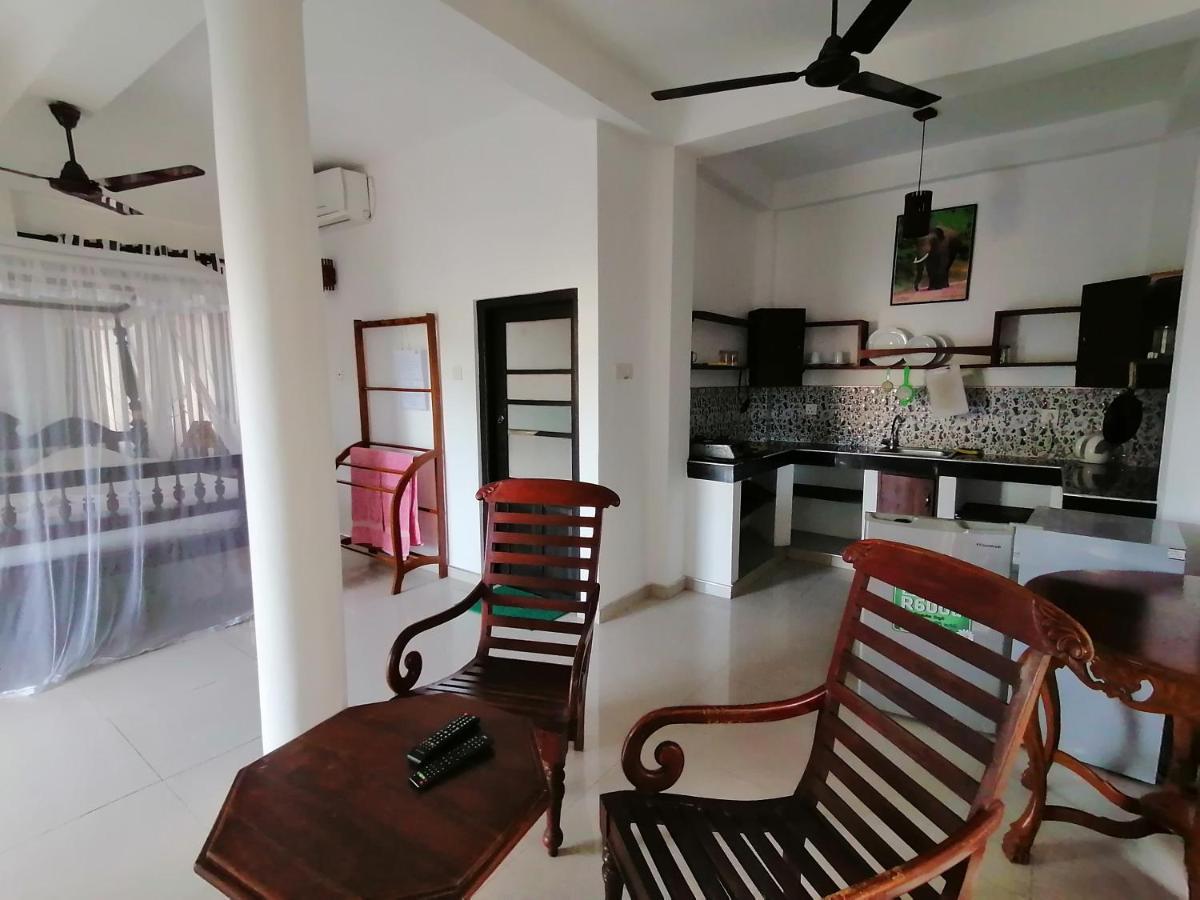 Seaview Deepal Villa Unawatuna Exterior photo