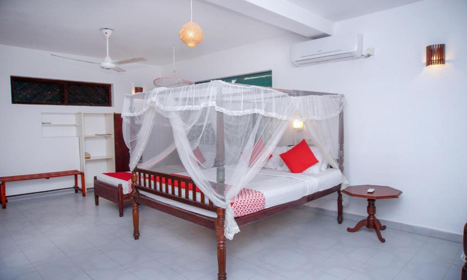 Seaview Deepal Villa Unawatuna Room photo