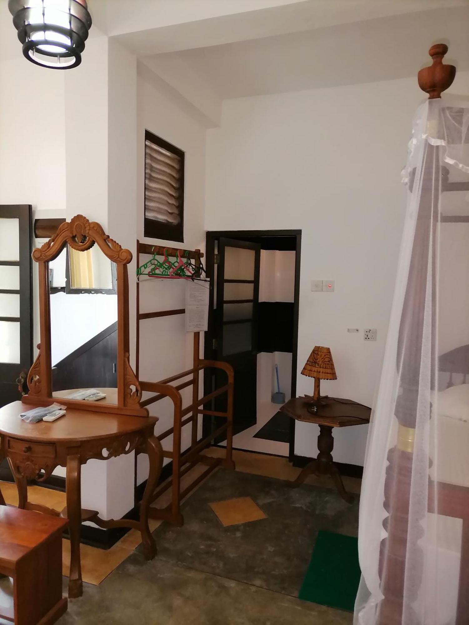 Seaview Deepal Villa Unawatuna Room photo